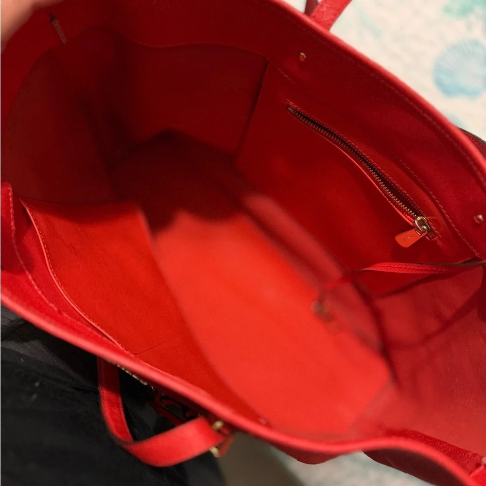 Michael Kors Vibrant Red Tote Bag - Picture 3 of 3